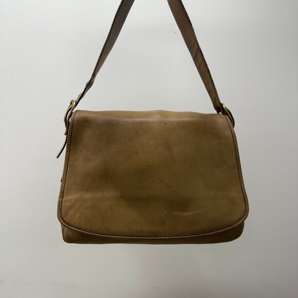 Y2K 2000s Coach 9333 Legacy Flap Bag - Picture 1 of 5